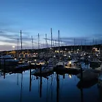 Modern Floating Home - Hausboot Seaesta - Rooftop Jacuzzi Terrace & Marina Portoroz Views *