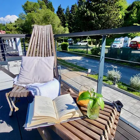 Modern Floating - Hausboot Seaesta - Rooftop Jacuzzi Terrace & Marina Views Portoroz
