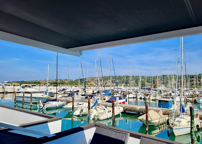 Tatil Evi Floating Sea House Seaesta Portorož