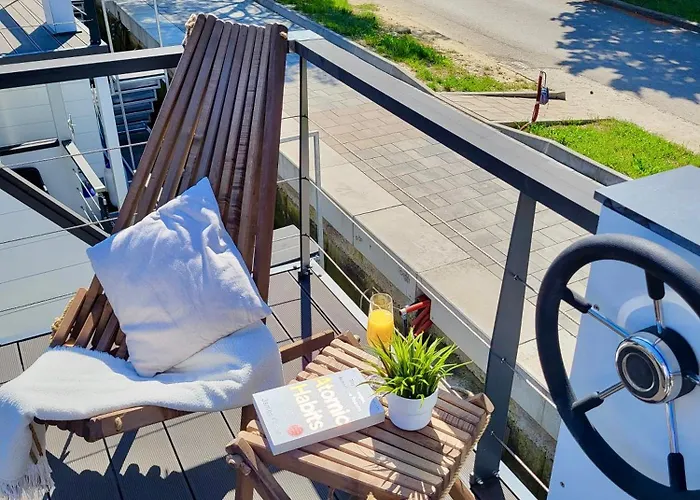 Floating Sea House Seaesta * Portorož