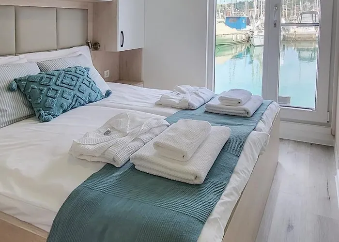 Floating Sea House Seaesta Portorož